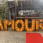 Lettres géantes AMOUR